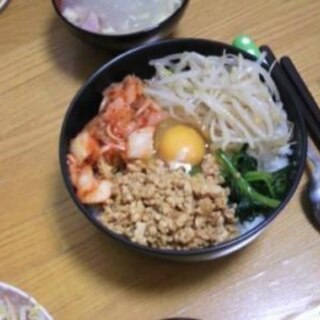 簡単☆節約ビビンバ風丼